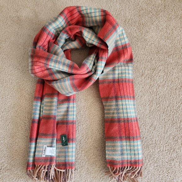 NWT 100% Wool L.L. Bean Plaid Scarf - Picture 2 of 4